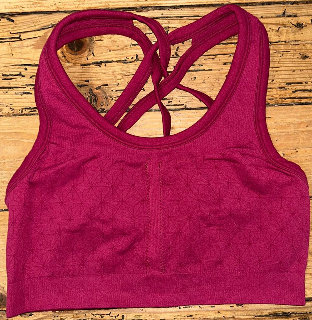 XIA Women Sz M Purple Geometric Seamless Crossback Sports Bra NWOT